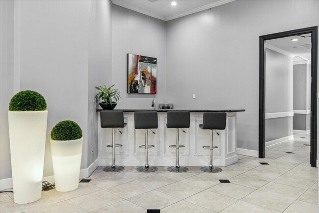 Building Photo - 3350 McCue Rd