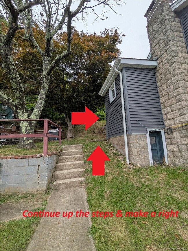 Building Photo - 805 N Liberty Dr