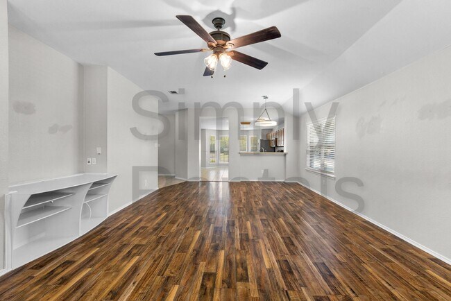 Building Photo - 2630 Massey Ln