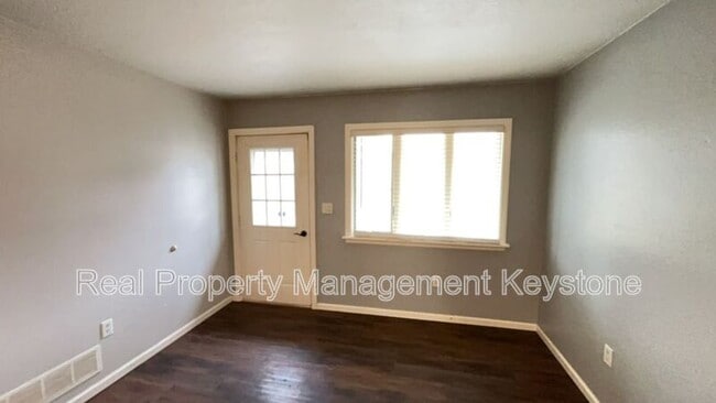 Building Photo - 1038 Ohio Ave