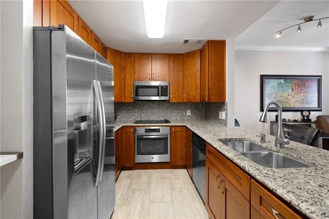 Building Photo - 1101 Juniper St NE