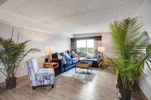 Building Photo - 1718 Underpass Way