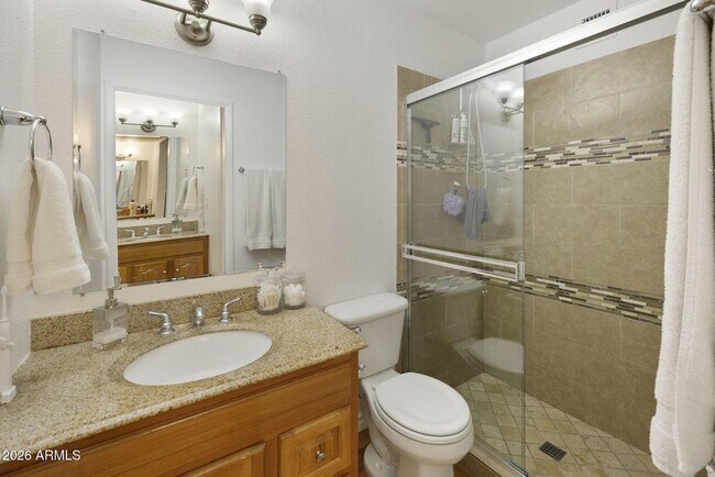 Building Photo - 3039 N 38th St