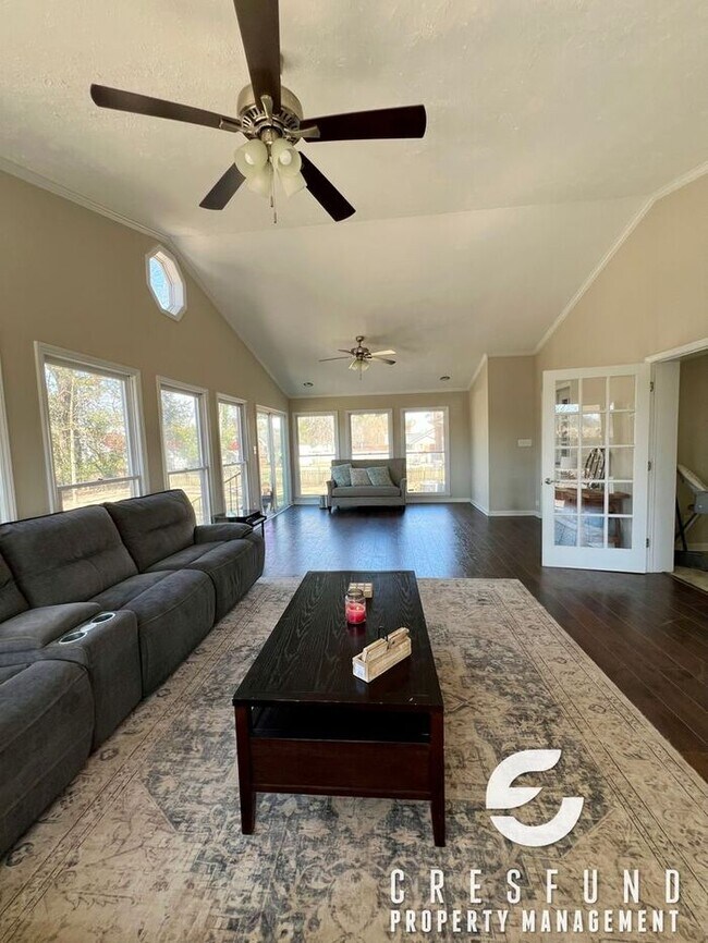 Building Photo - Bright, Easy-Living Home You’ll Love - READY FOR YOUR MOVE IN TODAY!