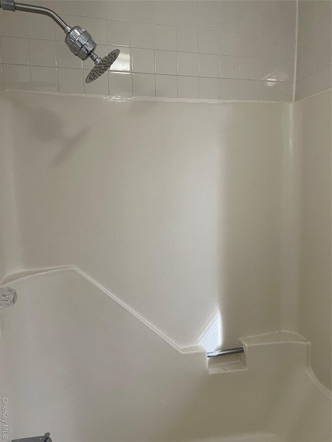 Building Photo - 1225 NY-9G