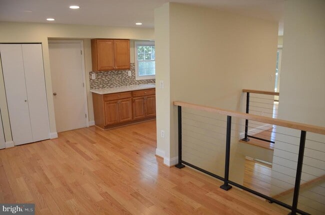 Building Photo - 9012 Paddock Ln