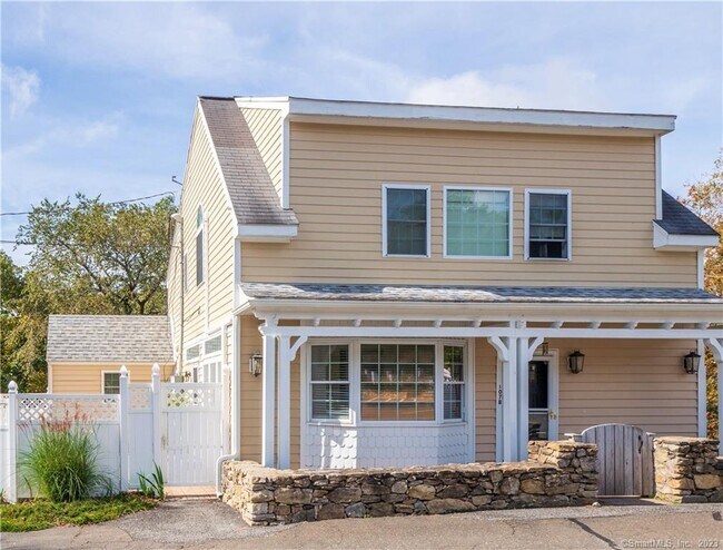 Building Photo - 107 Black Rock Tpke