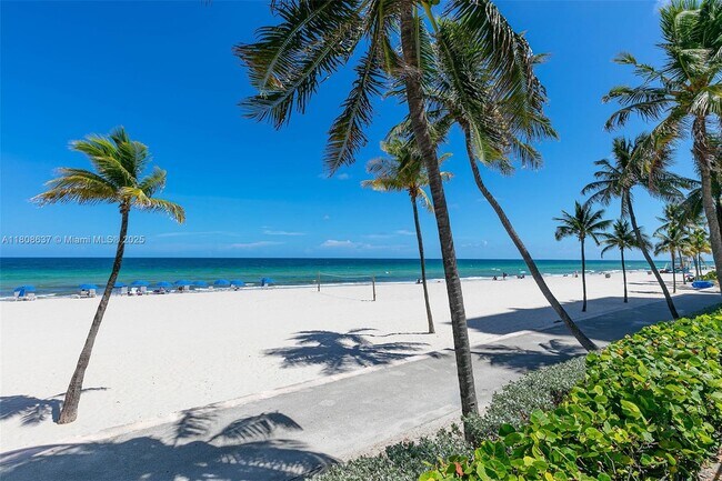 Building Photo - 2101 S Ocean Dr