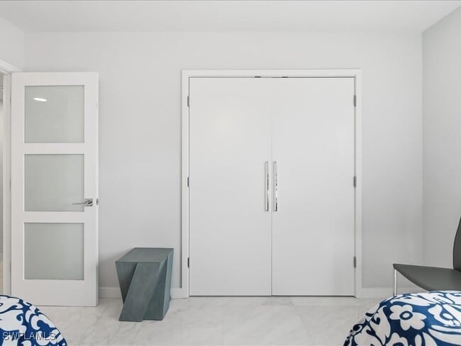 Building Photo - 2750 Gulf Shore Blvd N