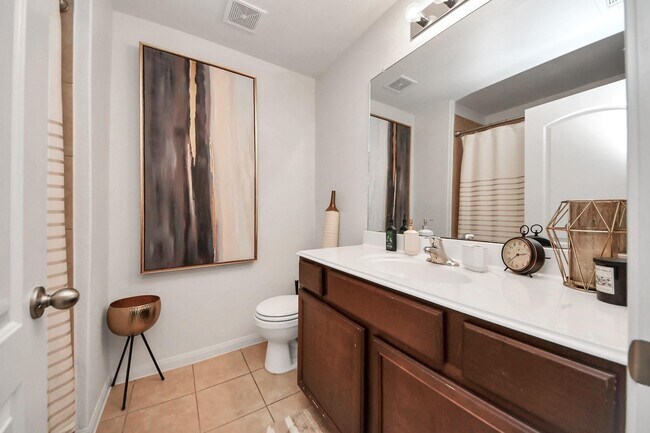 Building Photo - 9423 Grand Spark Dr