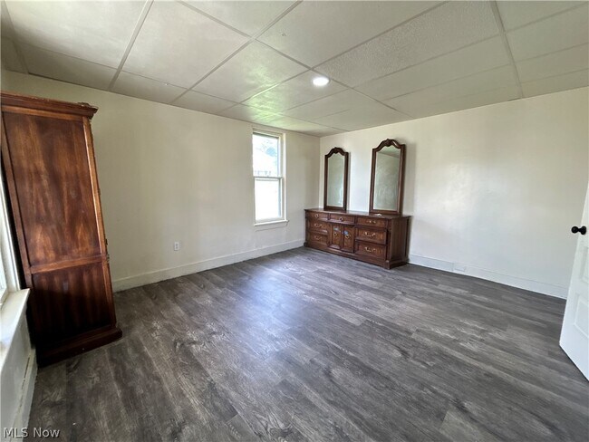 Building Photo - 1317 Plum St