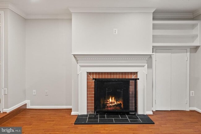 Building Photo - 1956 N Cleveland St