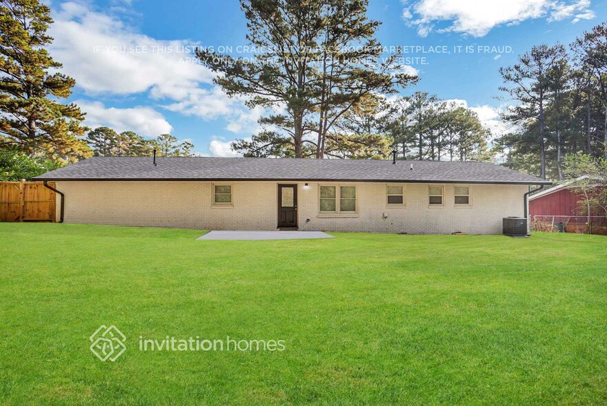 Building Photo - 5435 St Lo Ln