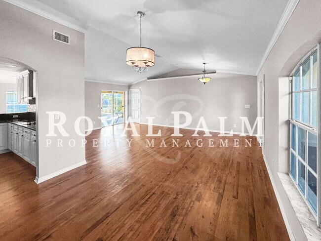 Building Photo - 326 SW 29th St