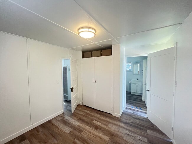 Building Photo - Morro Bay I Bedroom - Blocks to the Beach