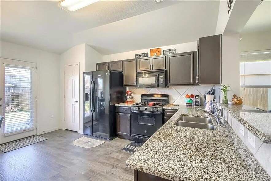 Building Photo - 13817 Sierra Wind Ln