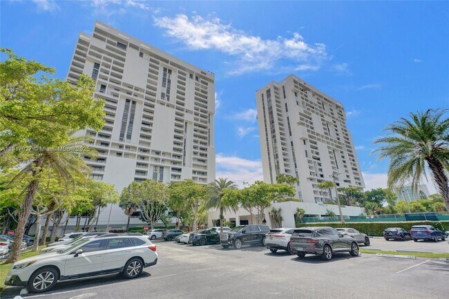 Primary Photo - 20225 NE 34th Ct