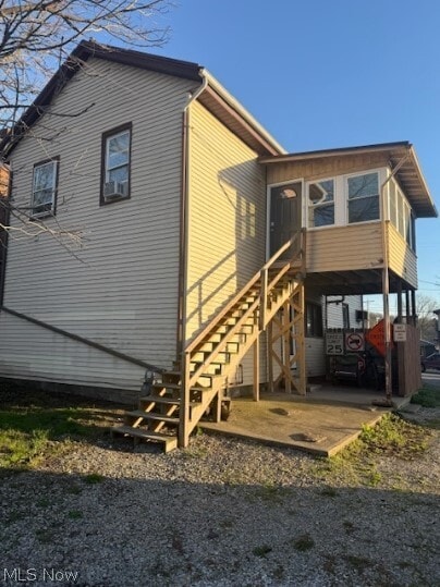 Building Photo - 107 W Main St