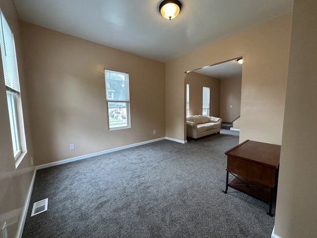First Floor Common Space 1-2 - 697 Allyn St