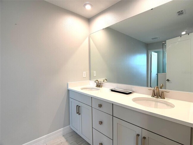 Building Photo - 771 Spring Palms Lp