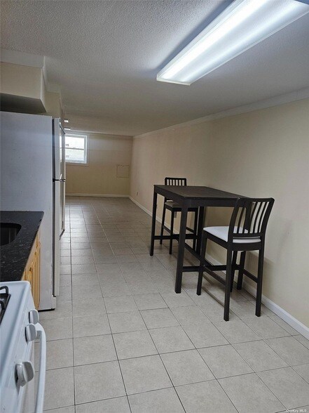 Building Photo - 320 Delaware Avenue