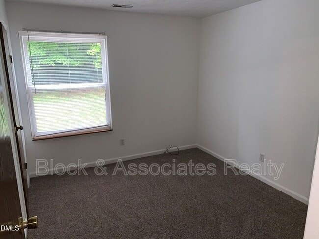 Building Photo - 2600 Courier Ct