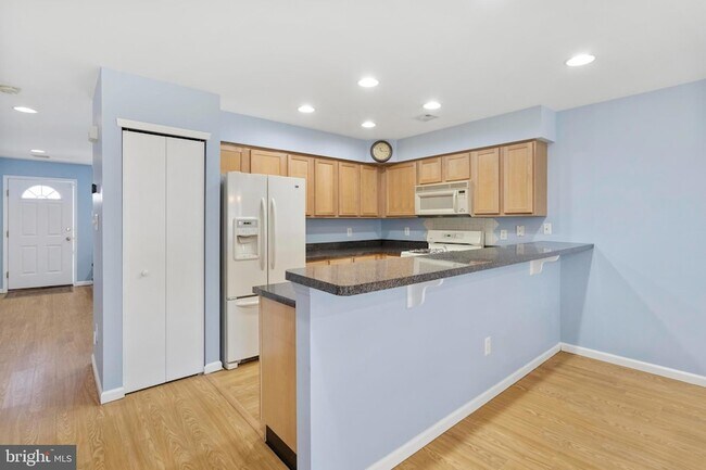 Building Photo - 32 Pebble Beach Ln