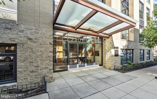 Building Photo - 2301 Champlain St NW