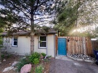Building Photo - 612 E Las Animas St