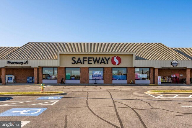 Building Photo - 103 Savannah Ct