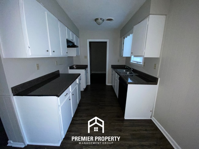 Building Photo - 4236 Trudy St