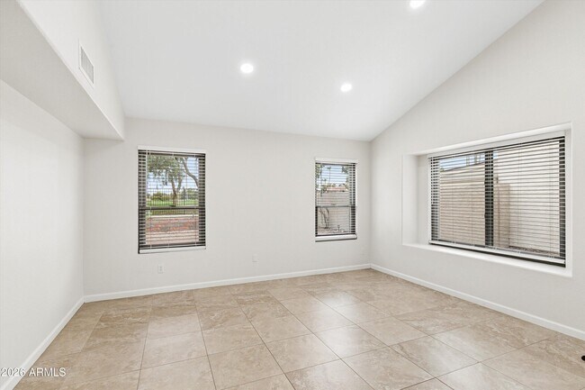 Building Photo - 6756 W Morrow Dr
