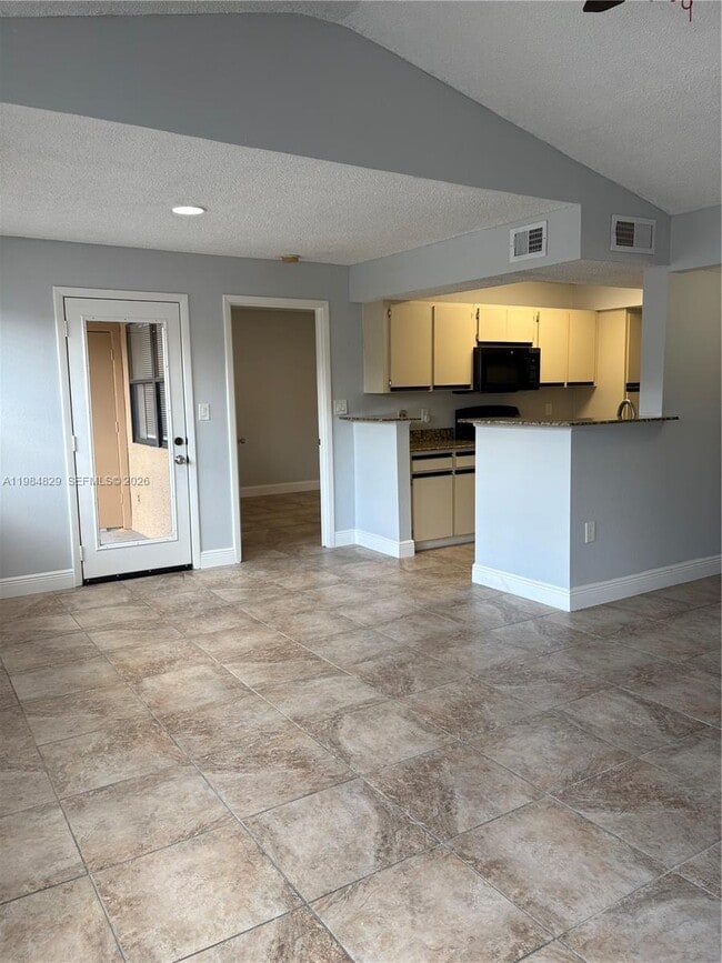 Building Photo - 10501 SW 155th Ct