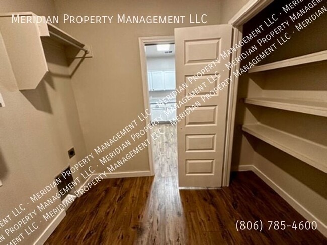 Building Photo - 1208 N Seventh St-