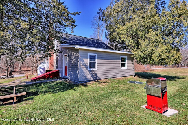 Building Photo - 101 Garcia Ln