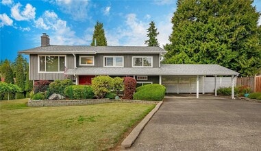 Building Photo - Beautiful Home with 4 Bedrooms and 2 Bathroom available for Rent Today!