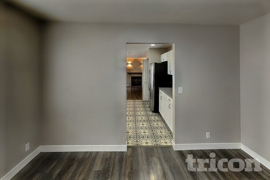 Building Photo - 2943 Lowren Loop