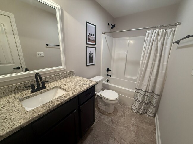 Building Photo - 1017 Quiver Ln