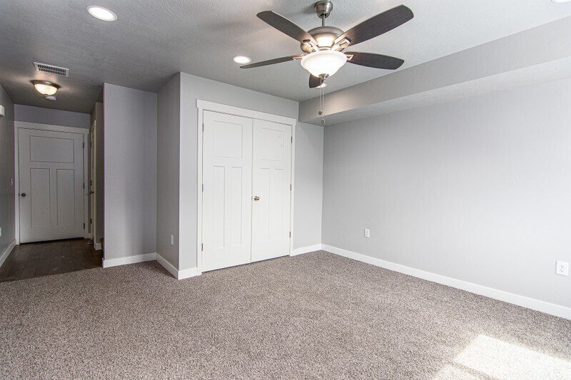 Building Photo - 4123 W Miner View Ln