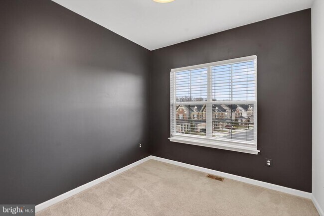 Building Photo - 7503 Grey Rock Ln