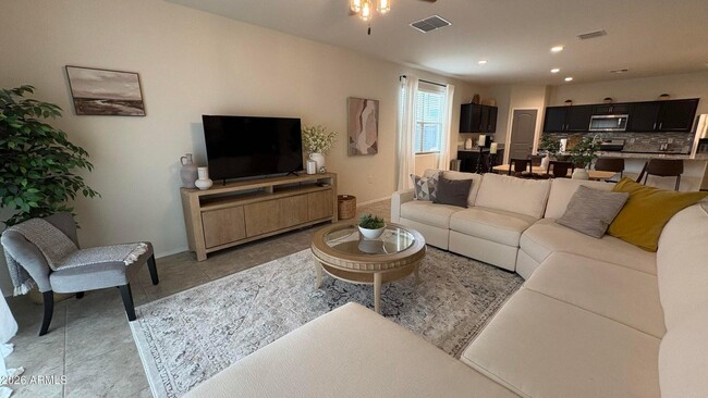 Building Photo - 30998 W Earll Dr