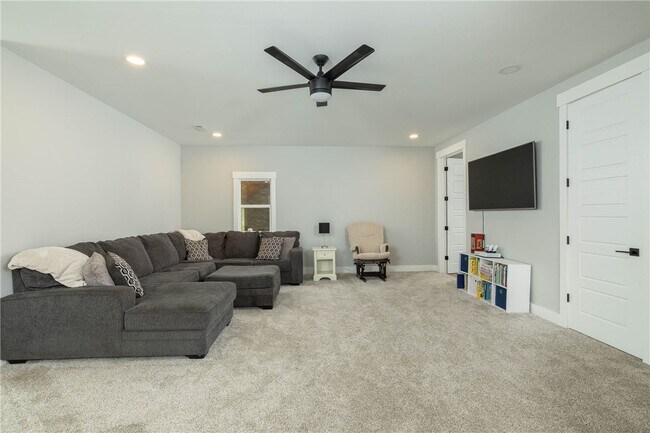 Building Photo - 2762 Wilson Ln