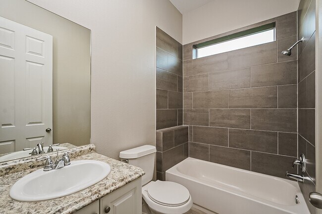 Building Photo - 10212 Carmencita Way