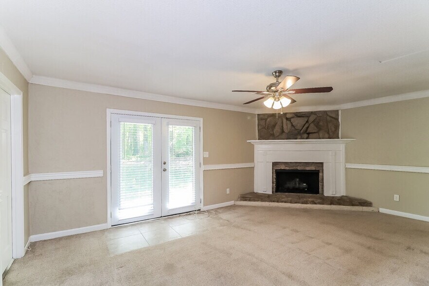 Building Photo - 1622 Blackwell Rd