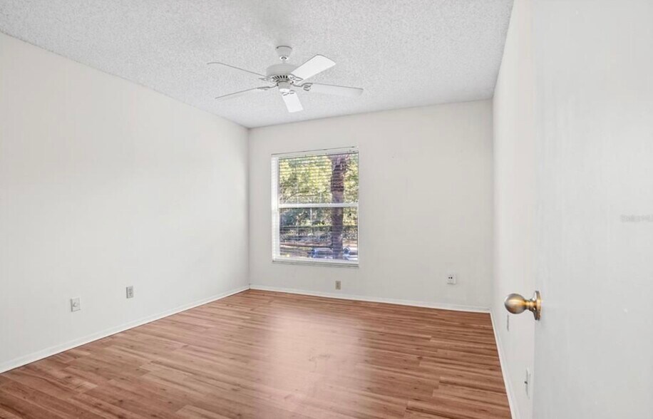 Building Photo - 5468 E Michigan St