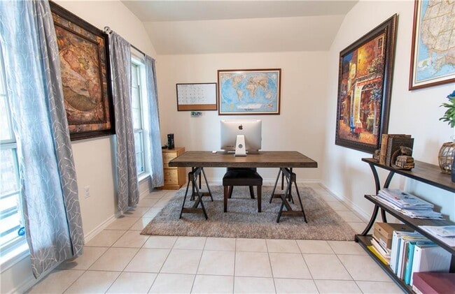 Building Photo - 3009 Armidale Dr