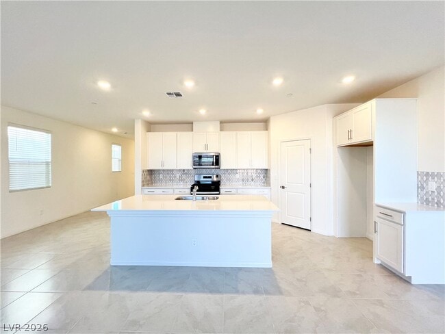 Building Photo - 3732 Frattina Ave