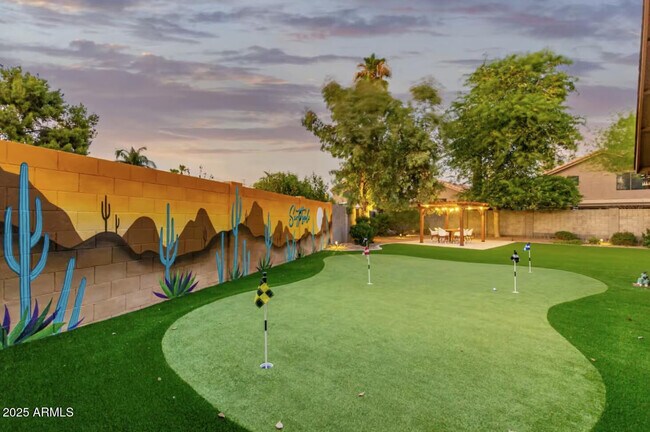 Building Photo - 15849 N 49th Pl