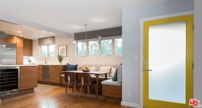 Building Photo - 1060 Nowita Pl