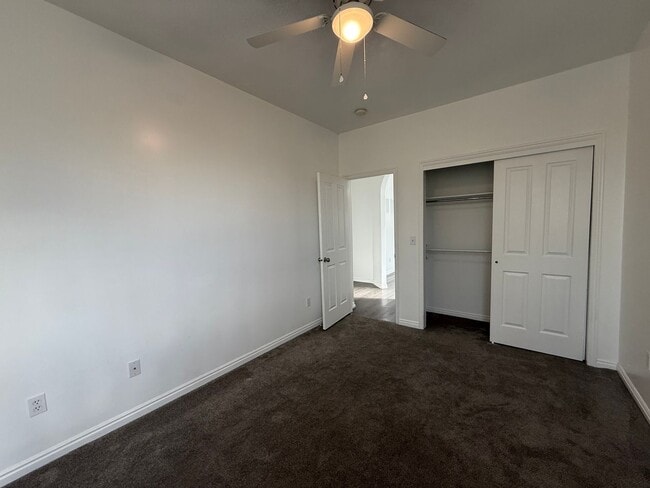 Building Photo - Updated 3-Bedroom Home in Woods Cross!